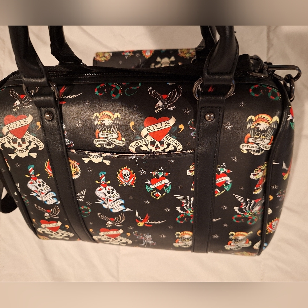 ED HARDY TATTOO SATCHEL & WALLET SET - Picture 2 of 8